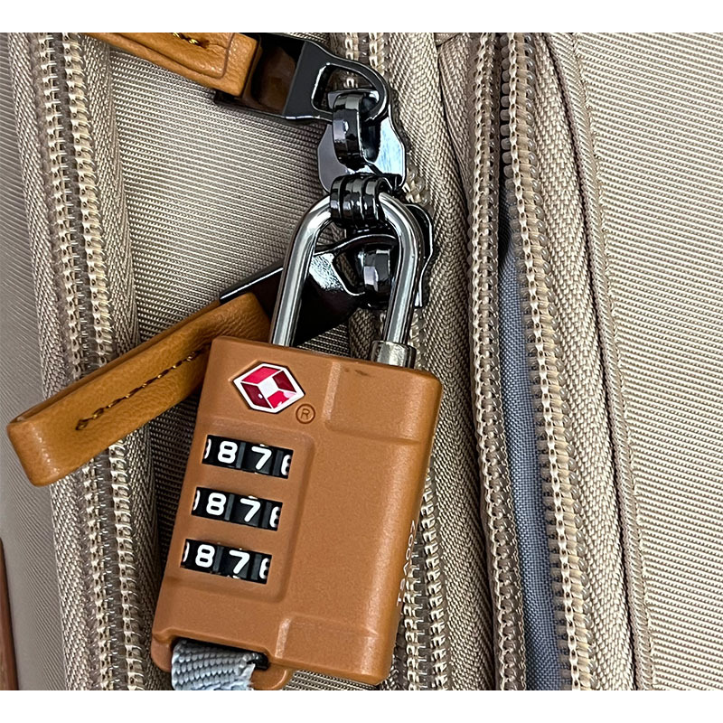 Oxford Cloth Spinner Luggage with Insulated Compartment-Integrated Travel Sentry® Approved Lock Oxford Cloth Spinner Luggage with Insulated Compartment-Integrated Travel Sentry® Approved Lock