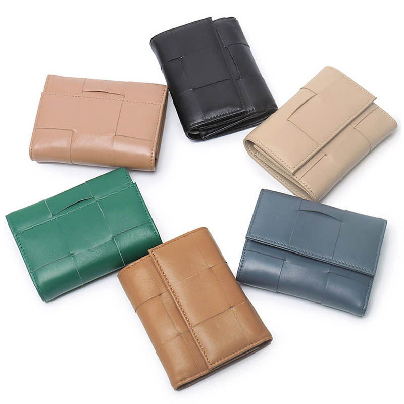 How Do You Measure Wallet Size?