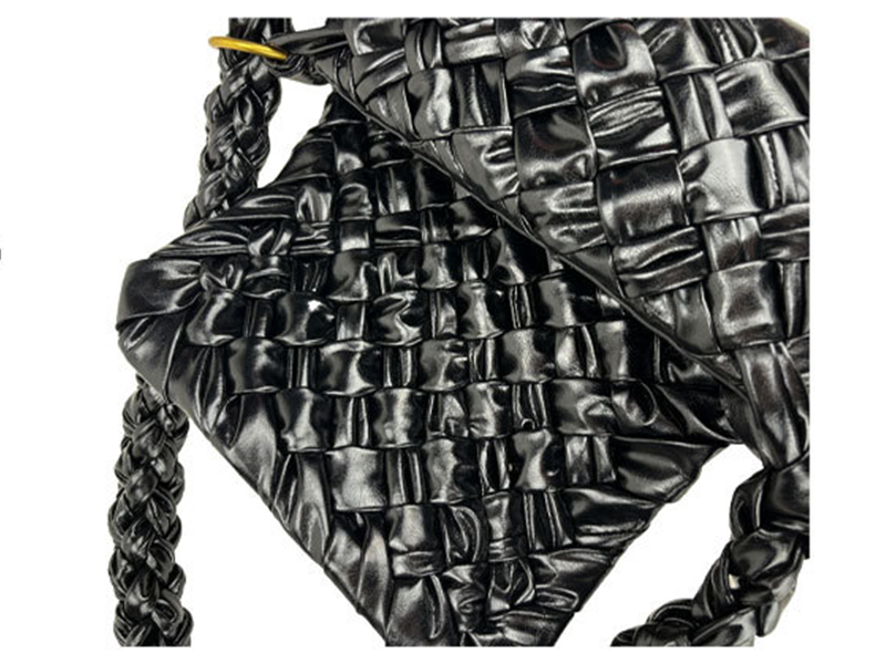 Magnetic Flap Closure