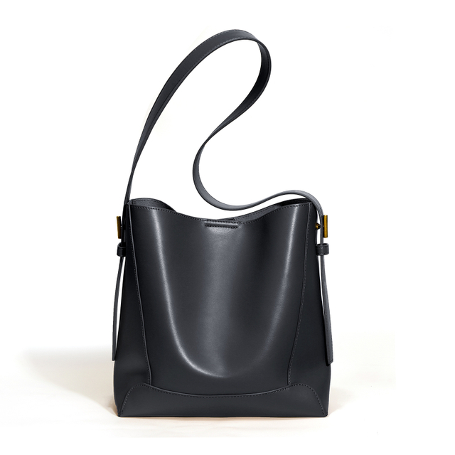 2024 Minimalistic Latest Design Genuine Leather Handbag For Female