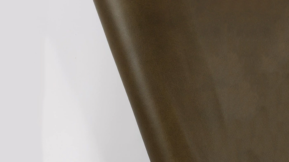 pantone-color-guide-448-c-leather-material